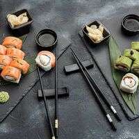 Логотип YoYo sushi