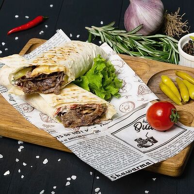 Донер в лаваше с говядиной в Шеф по цене 570 ₽