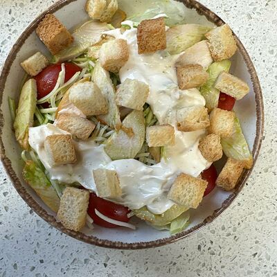 Салат Цезарь б/л в Кофеин по цене 290