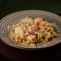 Цезарь с креветками в Menthol