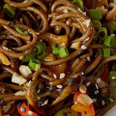 Соба с морепродуктами в KAIF по цене 490 ₽