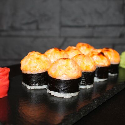 Запеченный острый с тунцом в Суши Пати по цене 500 ₽