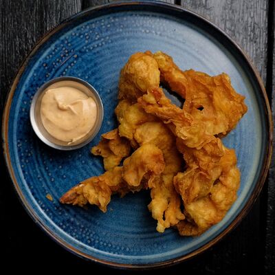 Креветки в хрустящей панировке в Крафтер по цене 900 ₽