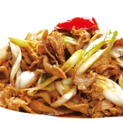 Жареная баранина с лукомв ГУаНЬ ЯНЬ по цене 1870 ₽