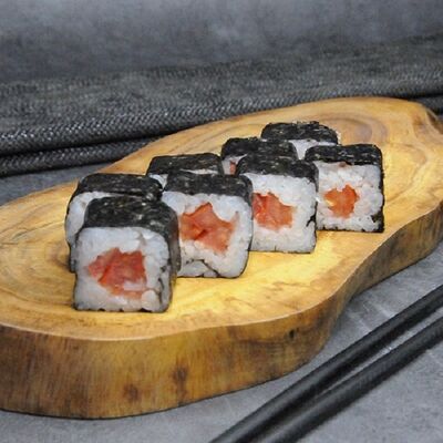 Томато маки в 7Sushi по цене 219 ₽