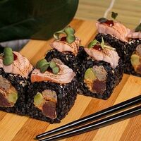 Туна Том Ям Маки в Луиджи & Тосё