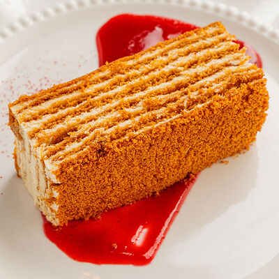 Торт Медовый в Morricone pizza & wine по цене 480 ₽