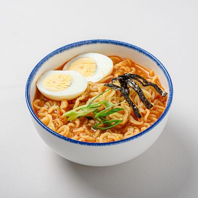 Рамён Острый в NYUSURI корейская кухня по цене 600 ₽