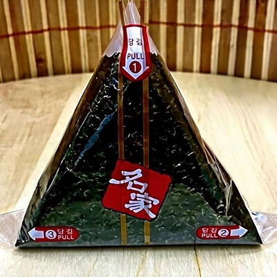 Онигири с креветкой 122 г в Суши Пицца Lafka по цене 280 ₽