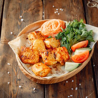 Шашлык из куриного бедра в BarVilla по цене 3690 ₸