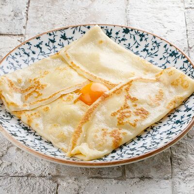 Блин с домашним сыром и яйцом в Блин да вареник по цене 290