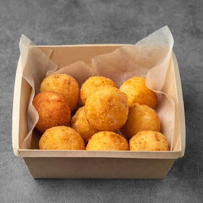 Сырные шарики фри в Кафе на Филатова по цене 390 ₽