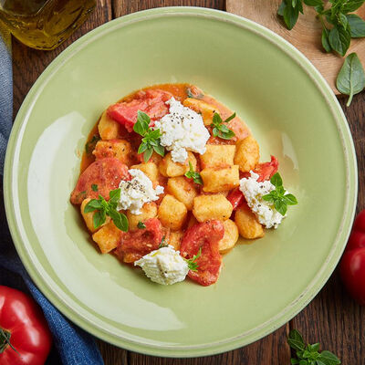 Ньокки с копченой Рикоттой и томатным соусом в Сыроварня по цене 650