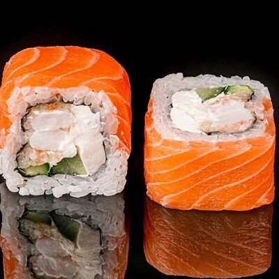 Ролл Филадельфия эби темпура в Калифафила по цене 970 ₽