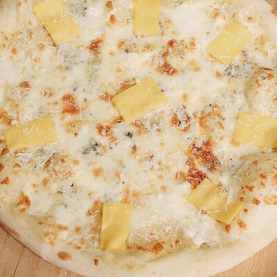 Четыре сырав Chudu Pizza по цене 1251 ₽