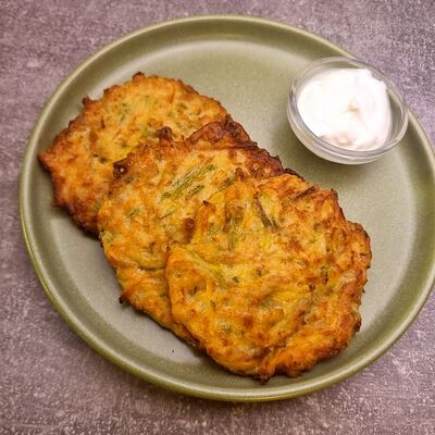 Драники со сметаной в Мемфис кафе по цене 250 ₽