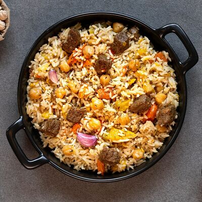 Плов праздничный в Чебуреки Манты по цене 420 ₽