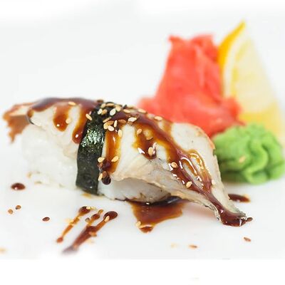 Суши Копченый угорь в Нами по цене 340 ₽