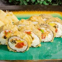 Каёсе Сяке маки в Луиджи & Тосё