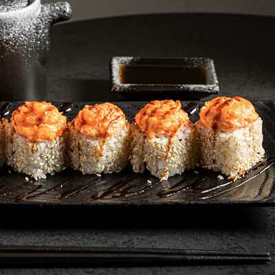 Ролл Сяке Хот в Качуко по цене 450 ₽