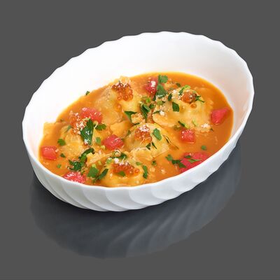 Равиоли с крабом и креветкой с соусом биск в Кабуки по цене 1190 ₽