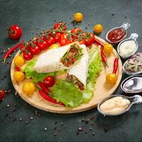 Шаурма свиная на углях BBQ в Папа готовит шаурму