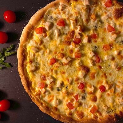 Пицца Цыпленок блю чиз в Pizza Pro по цене 619 ₽