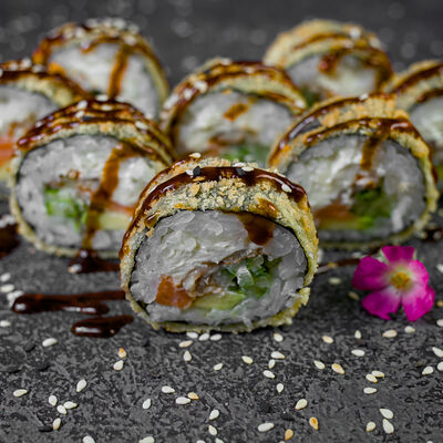 Ролл Нагасаки темпура в Restobar Первый & Ресторан доставки Личный повар по цене 549 ₽