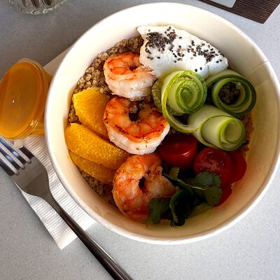 Боул с креветками в CoffeeNam по цене 750 ₽