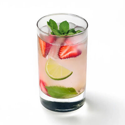 Мохито клубничный в Japengo cafe по цене 540 ₽