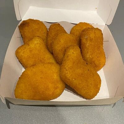 9 хрустящих наггетсовв ШаурМишка по цене 199 ₽