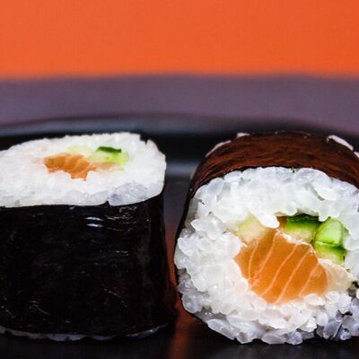 Зеленый пловец в SushiShark по цене 429 ₽