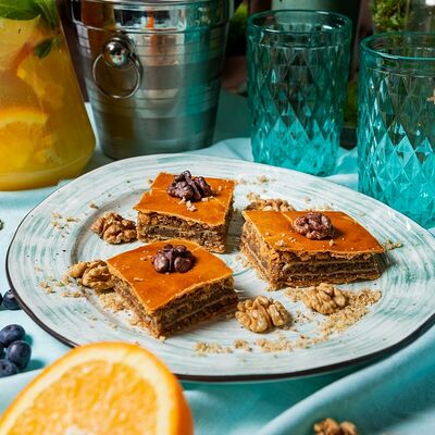 Пахлава в Алаверды по цене 390 ₽