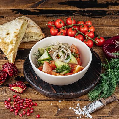 Салат Овощной в Люблю мясо по цене 180 ₽