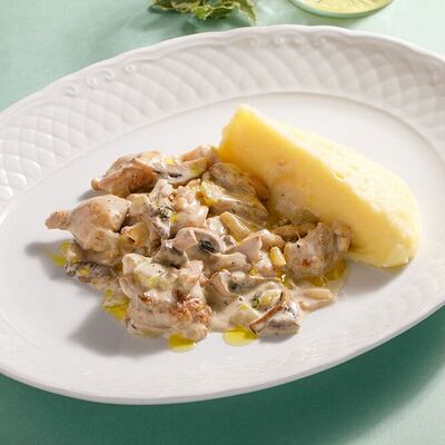 Куриное фрикасе в Кукумбер по цене 860