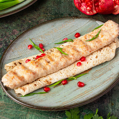 Люля кебаб из Курицы на лаваше в Елки Холл по цене 380 ₽