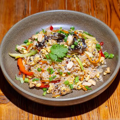 Рис с овощами в Кухни Мира по цене 340 ₽