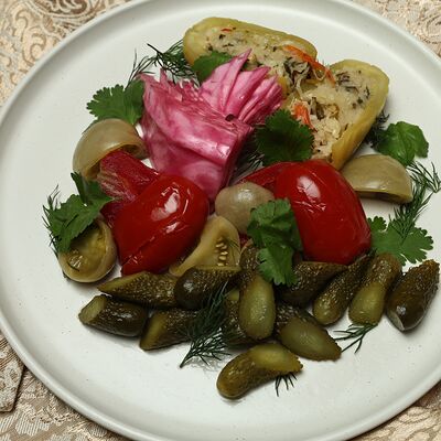 Разносолы в Тюльпан по цене 490 ₽