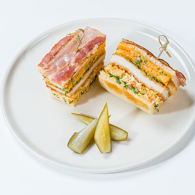 Клаб-сэндвичв Drunken duck pub по цене 870 ₽