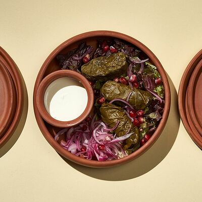 Долма баранина в Хачапури и вино по цене 315 ₽