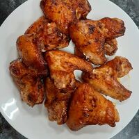 Куриные крылья в Бистро