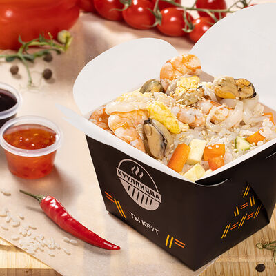 Вок Премиум Рис с морепродуктамив Шаурма Куулпицца по цене 769 ₽