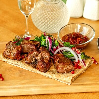 Шашлык из cвинoй шейки в Победа по цене 590