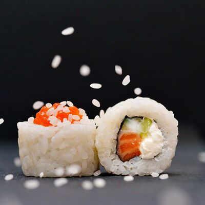 Икура сяке в Дзиро суши-бар по цене 950 ₽