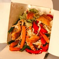 Wok c курицей в ШаваРум