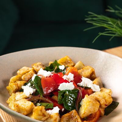 Салат с хрустящим баклажаном в Just Residence по цене 760 ₽