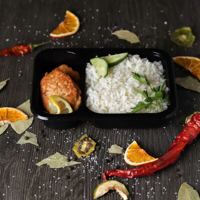 Оладьи из горбуши с рисом и тархуном в Кафе RSC по цене 340 ₽