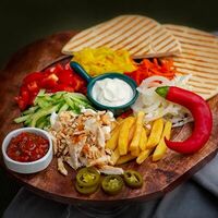 Шаверма Мексика на тарелке двойная в #Шаверма_хауз