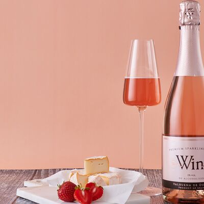 Win Premium Sparkling Rose Matarromera Valbuena De Duero в Daily Wines по цене 2750 ₽