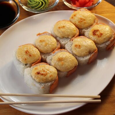 Роллы Понтиак в Ямато по цене 840 ₽